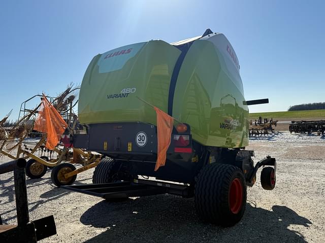 Image of CLAAS Variant 480RF equipment image 4