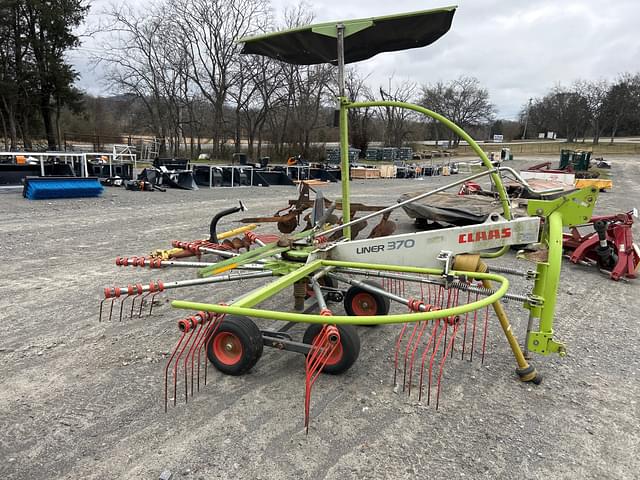 Image of CLAAS Liner 370T equipment image 2