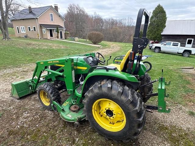 Image of John Deere 4710 equipment image 3