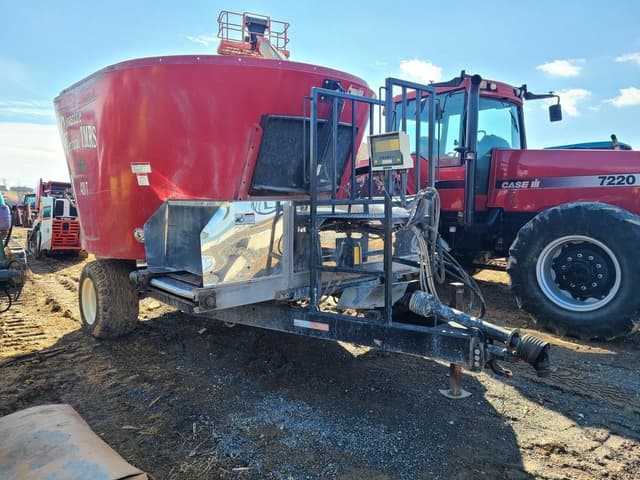 Image of Cloverdale 420T equipment image 2