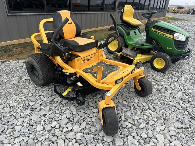 Image of Cub Cadet Ultima ZT1 equipment image 1