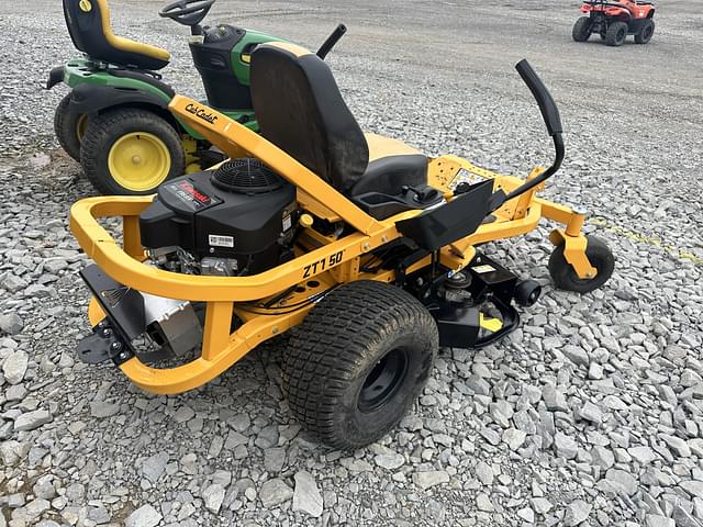 Image of Cub Cadet Ultima ZT1 equipment image 2