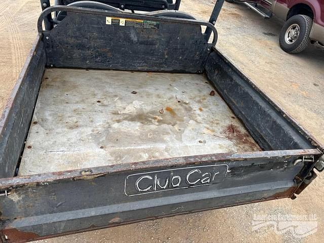 Image of Club Car Carryall 1700 equipment image 4