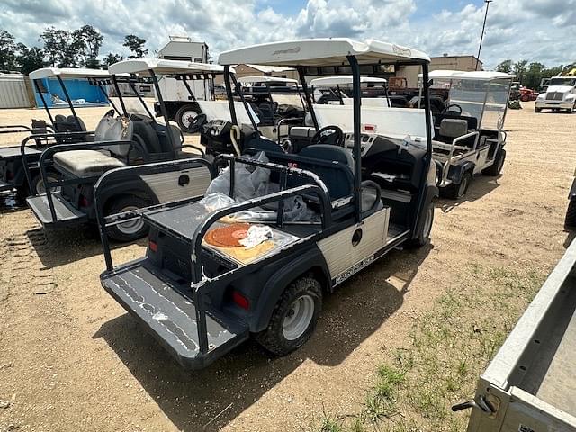Image of Club Car Carryall 252 equipment image 2