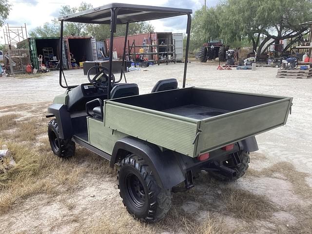 Image of Club Car Carryall equipment image 4