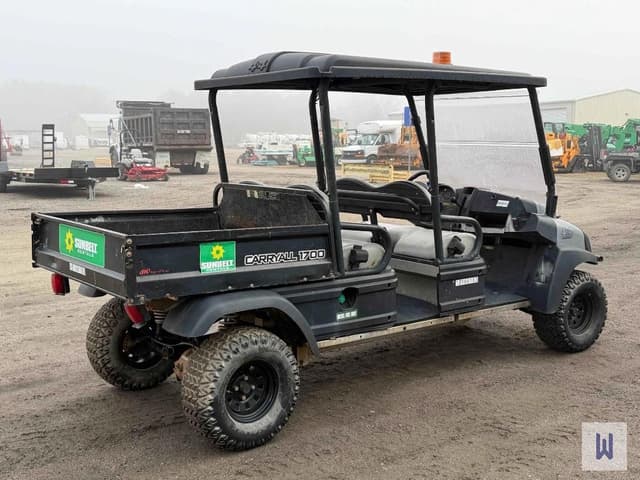 Image of Club Car Carryall 1700 equipment image 3