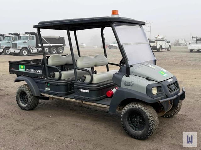 Image of Club Car Carryall 1700 equipment image 2