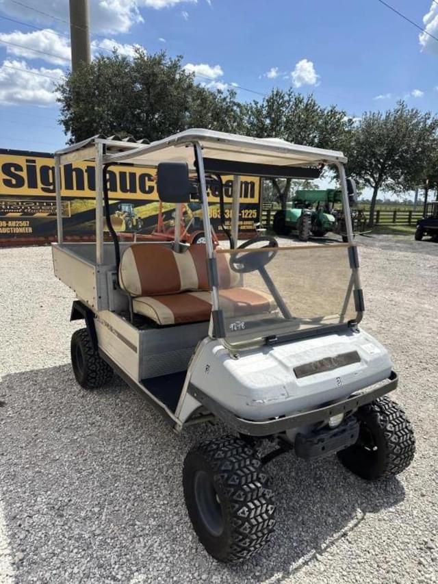 Image of Club Car Carryall II equipment image 3