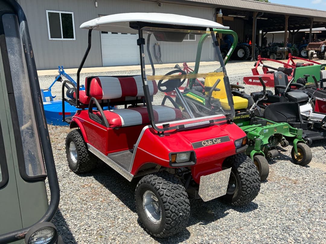 Image of Club Car DS Primary image