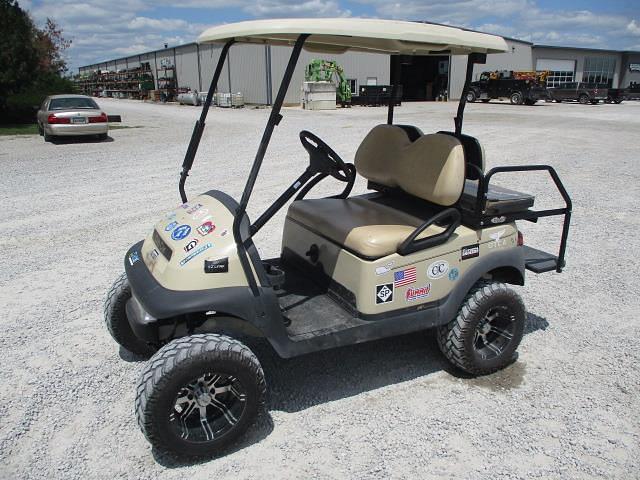 Image of Club Car Precedent Primary image