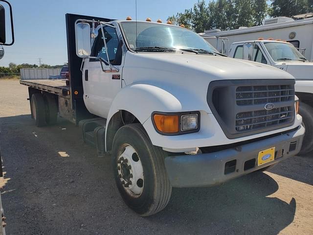 Image of Ford F-650 equipment image 2