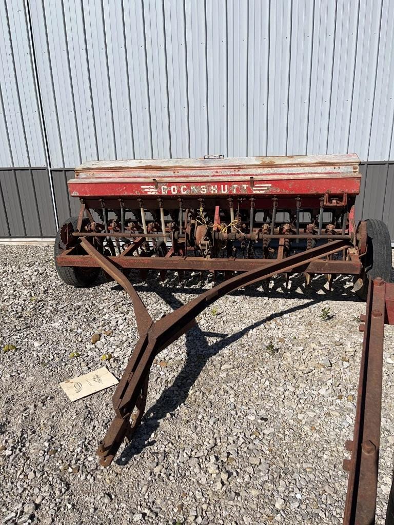Cockshutt 110 Equipment Image0