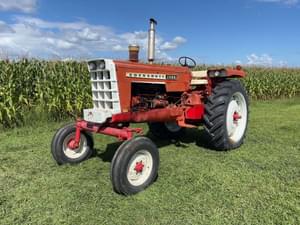 Cockshutt 1555 Image