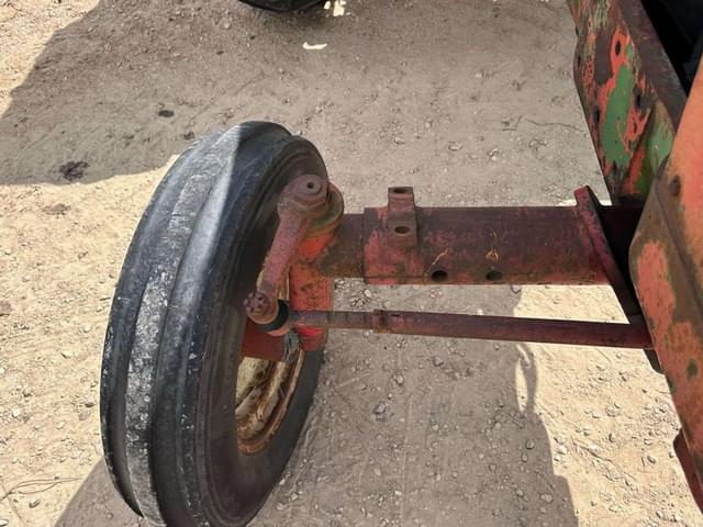 Image of Cockshutt 1600 equipment image 3