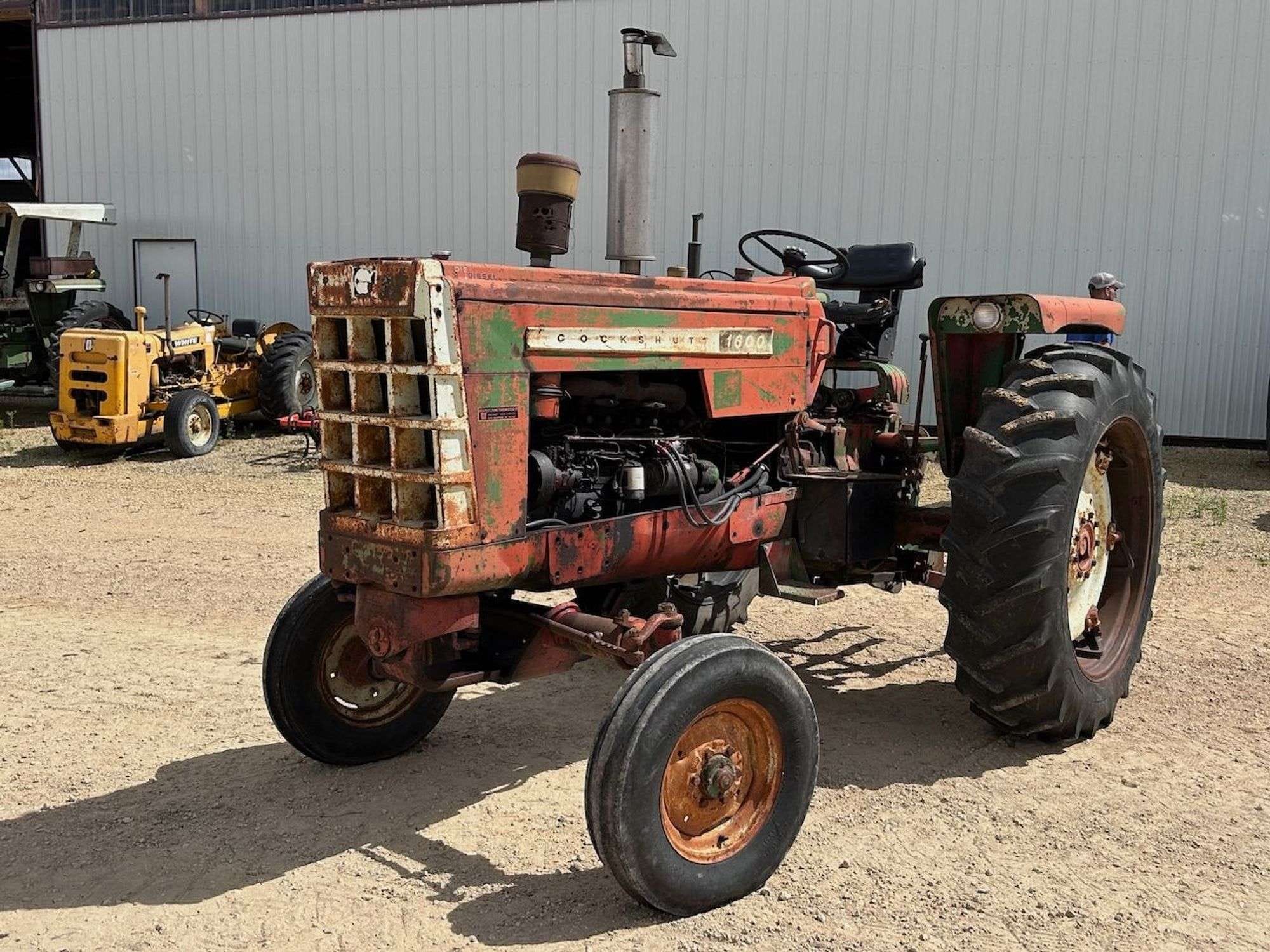 Cockshutt 1600 Equipment Image0