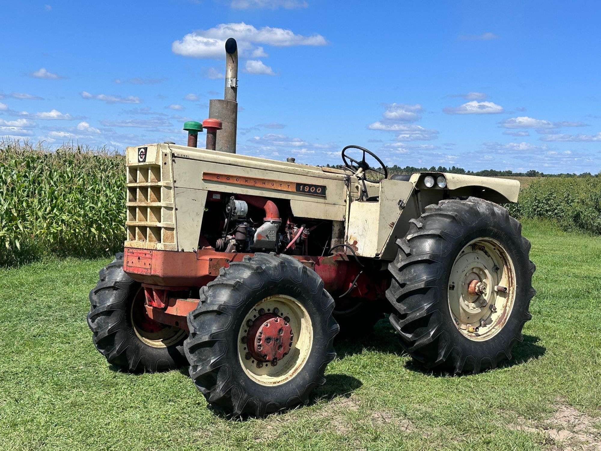 Cockshutt 1900 Equipment Image0