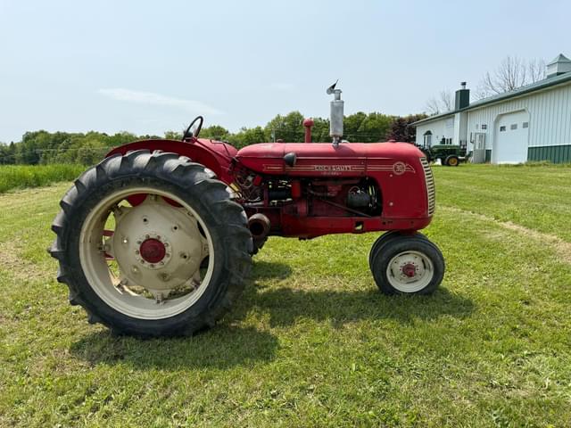 Image of Cockshutt 30 equipment image 3