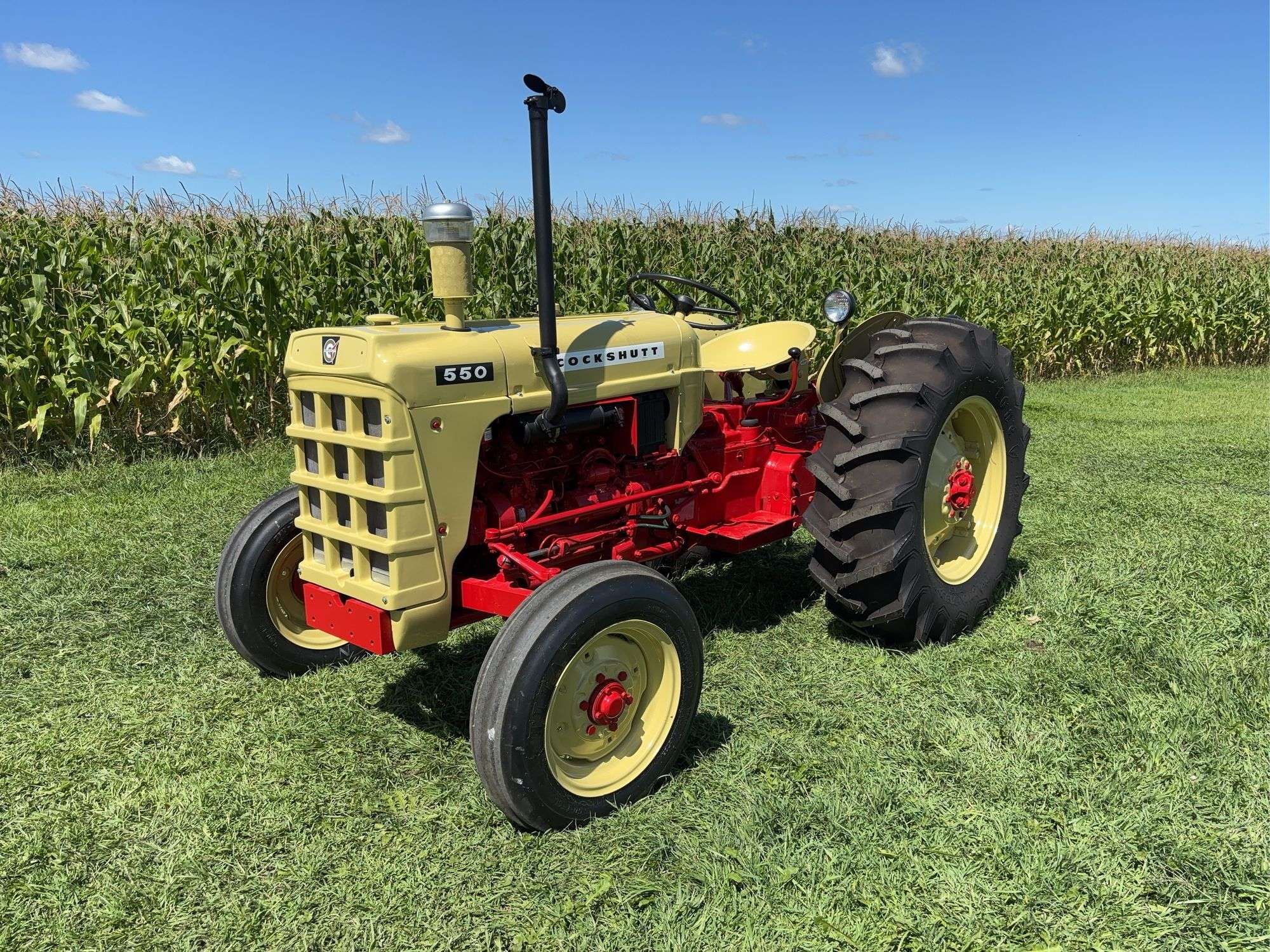 Cockshutt 550 Equipment Image0