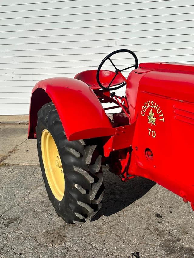 Image of Cockshutt 70 equipment image 2