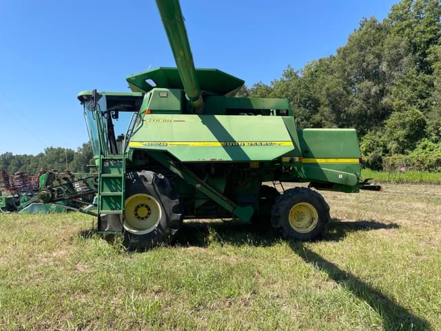 Image of John Deere 9610 equipment image 4