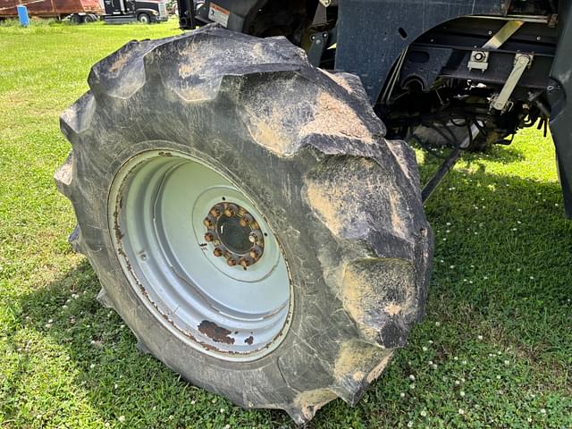 Image of Case IH 8120 equipment image 2