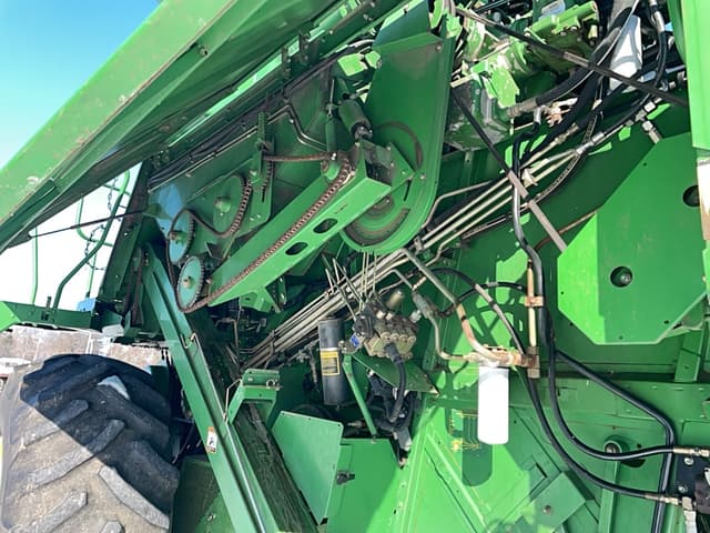 Image of John Deere 9500 equipment image 2