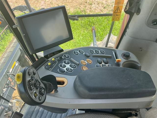 Image of Case IH 7230 equipment image 4