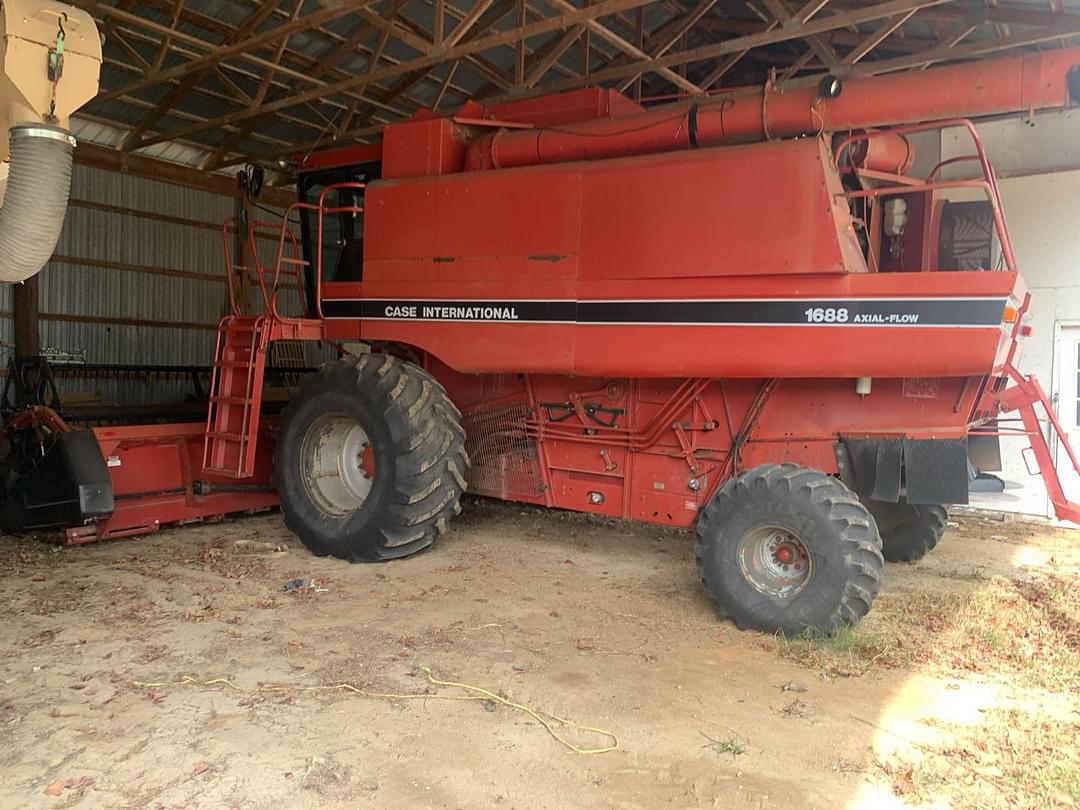 Image of Case IH 1688 Primary image