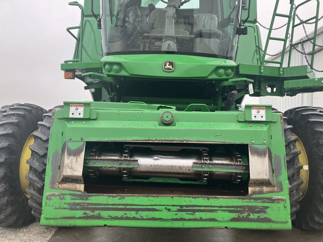2017 John Deere S670 Image