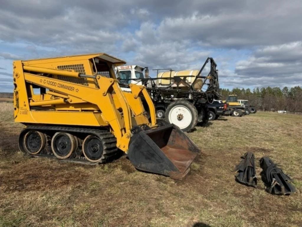 Commander C12000 Equipment Image0