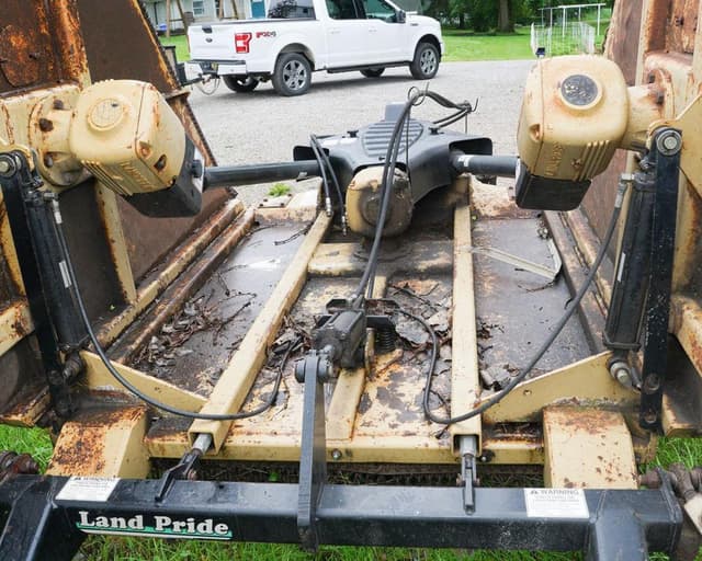 Image of Land Pride Commander equipment image 4