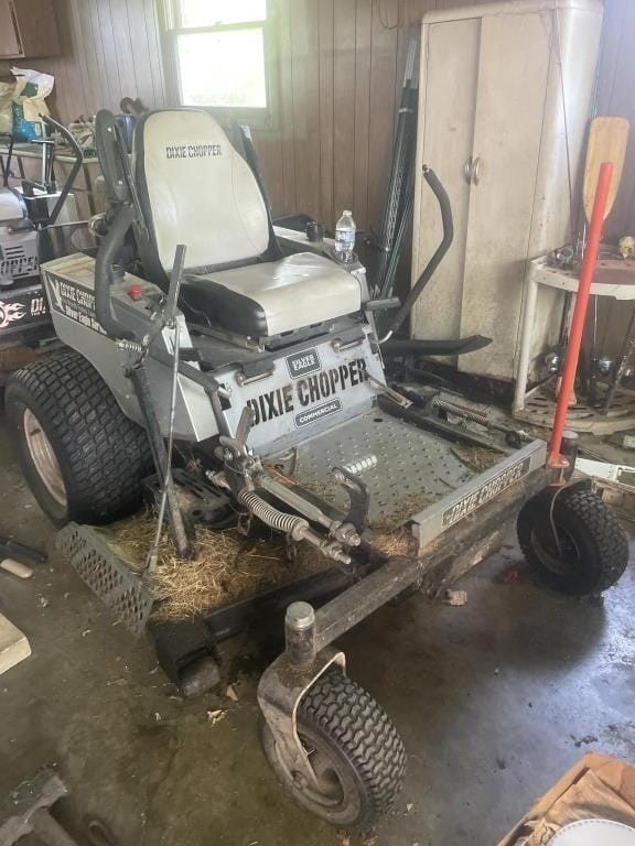 Main image Dixie Chopper Silver Eagle