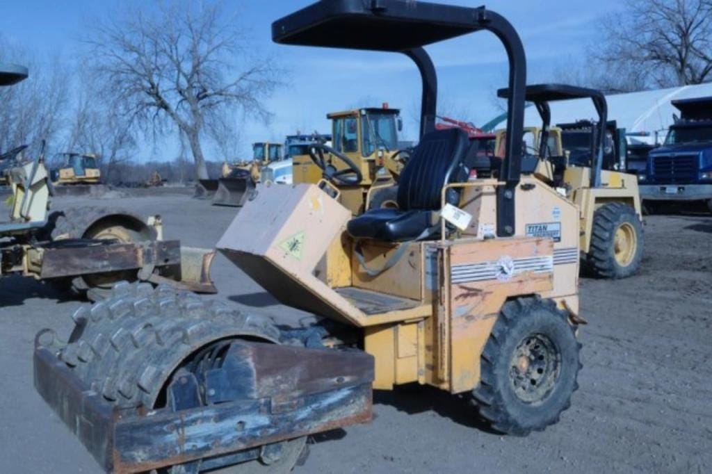 Main image Stone P054