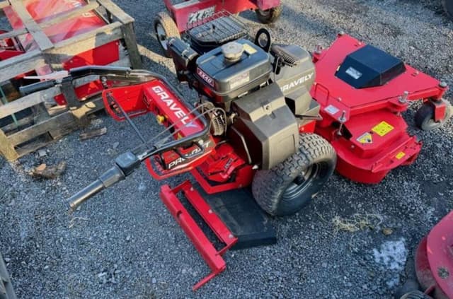 Image of Gravely Pro-QXT equipment image 1