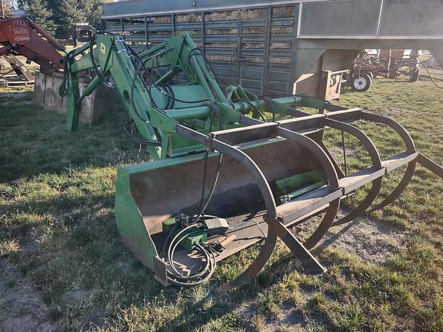 Image of John Deere 260 equipment image 1