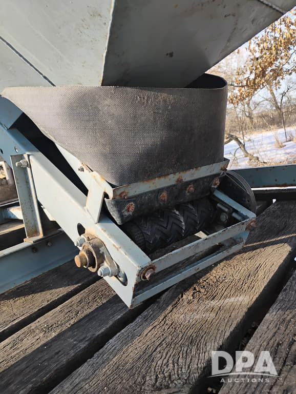 Image of Convey-All  BT240  equipment image 2