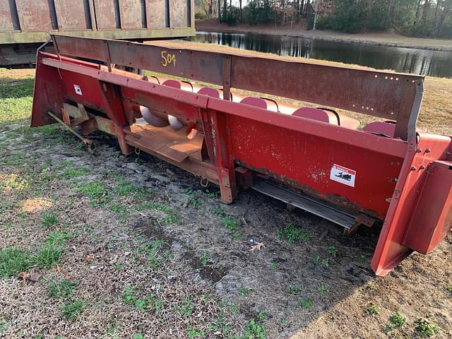 Image of International Harvester 1063 equipment image 3