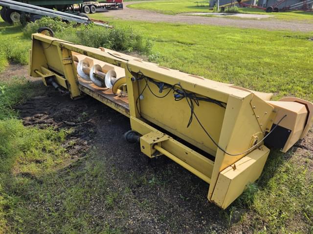 Image of New Holland 974 equipment image 2