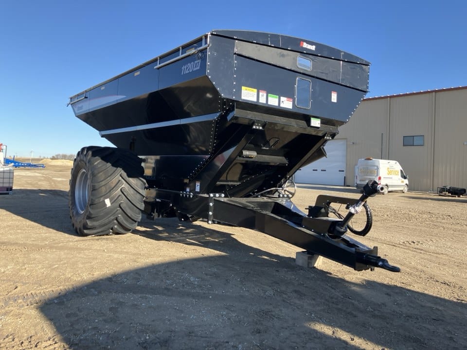 2023 Brandt 1120XT Equipment Image0