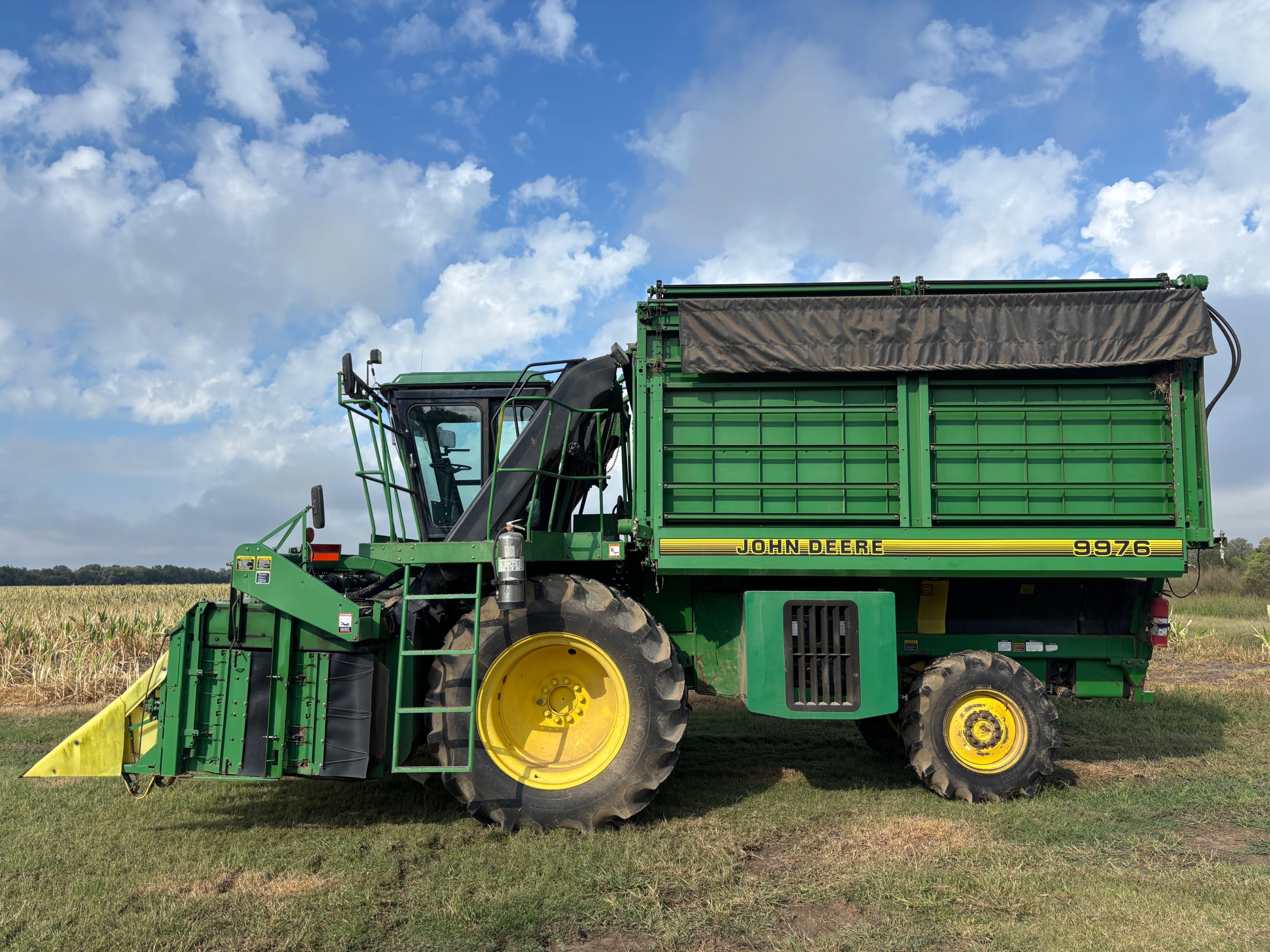 John Deere 9976 Equipment Image0