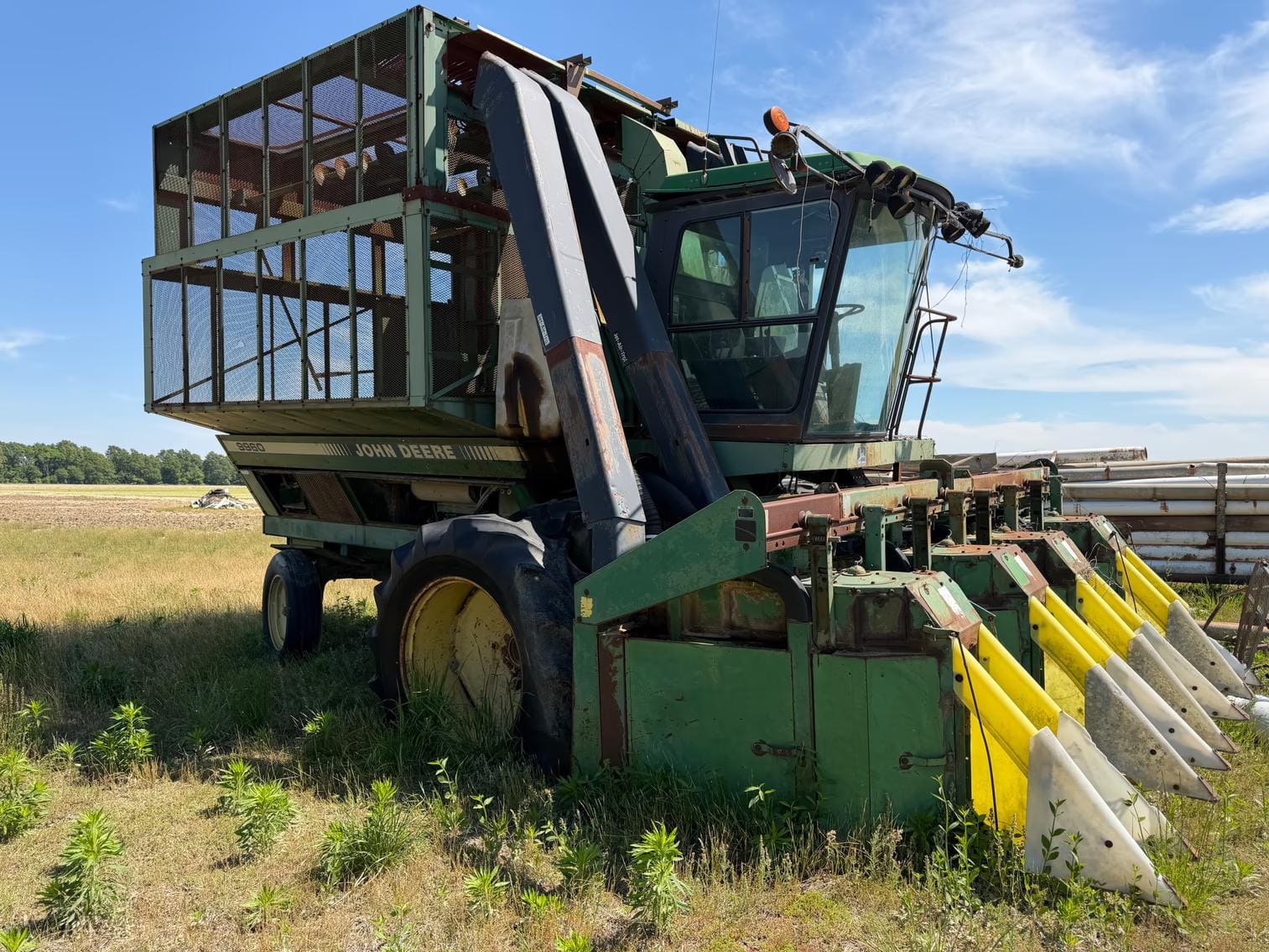 John Deere 9960 Equipment Image0