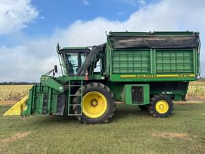 John Deere 9976 Image