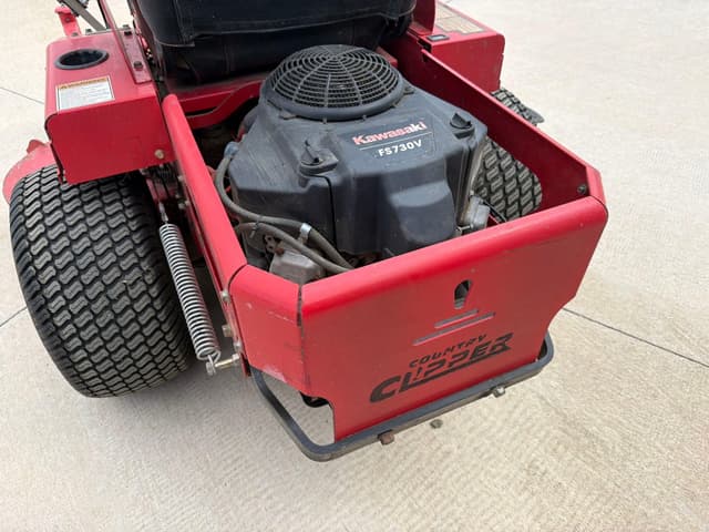 Image of Country Clipper Challenger equipment image 4