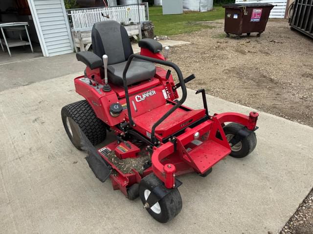 Image of Country Clipper Edge XLT equipment image 2