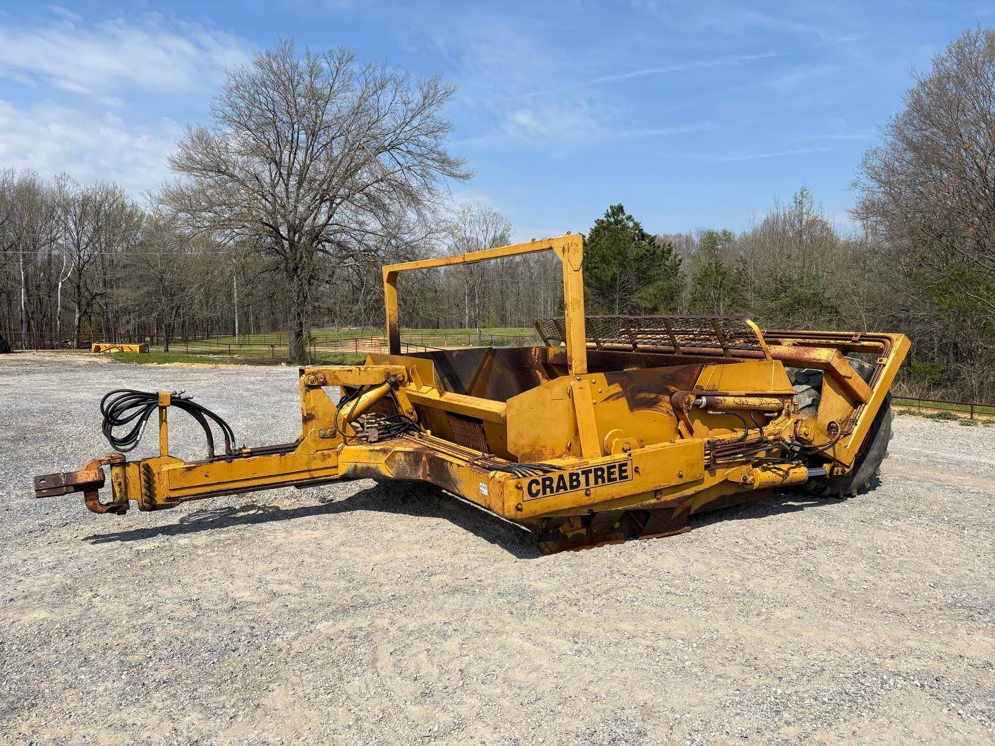 Crabtree Manufacturing 17YD Equipment Image0