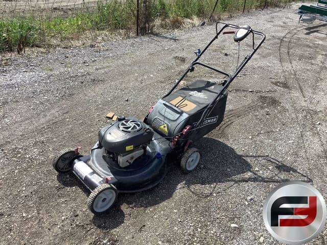 Image of Husqvarna YTH24K48 equipment image 1