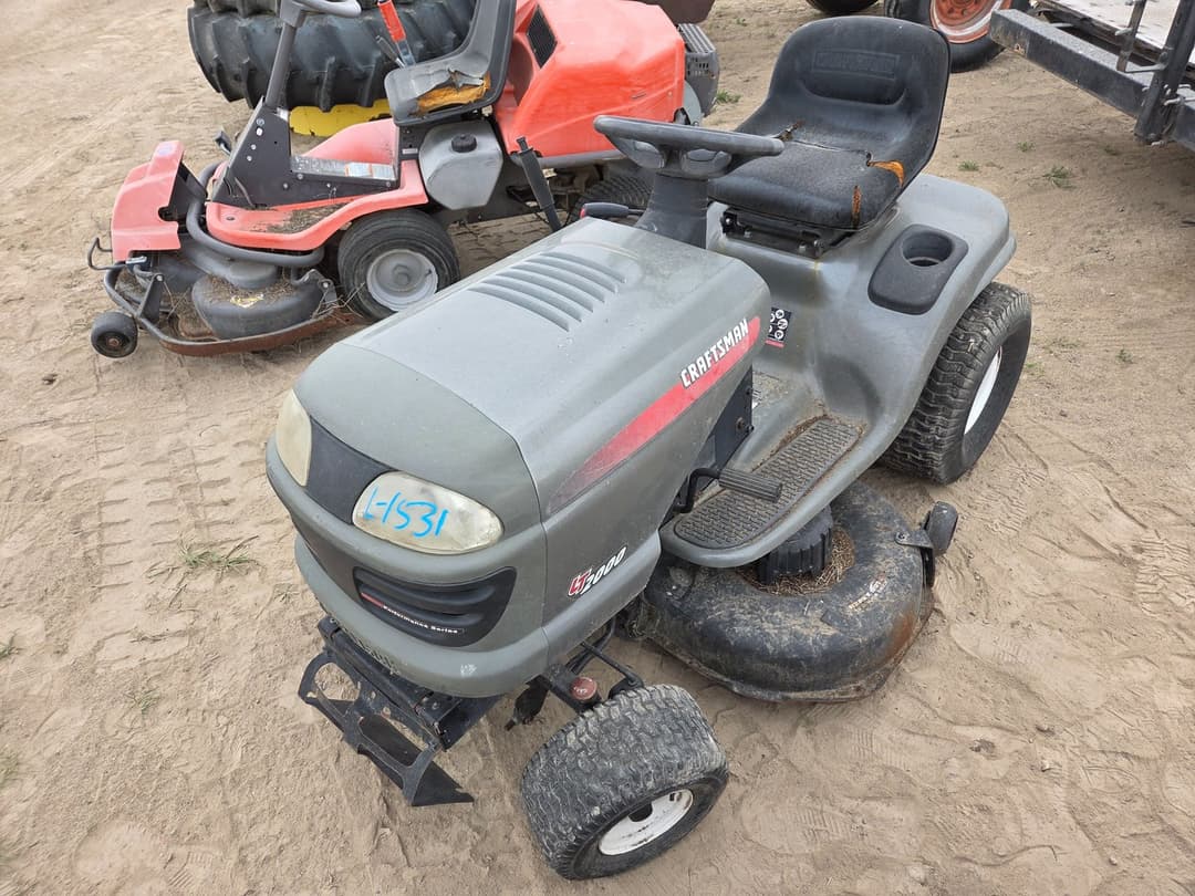 Image of Craftsman LT2000 Primary image
