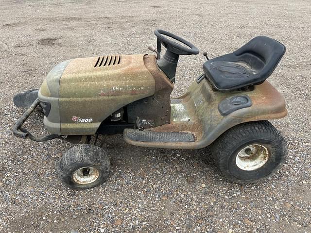Image of Craftsman LT2000 equipment image 1
