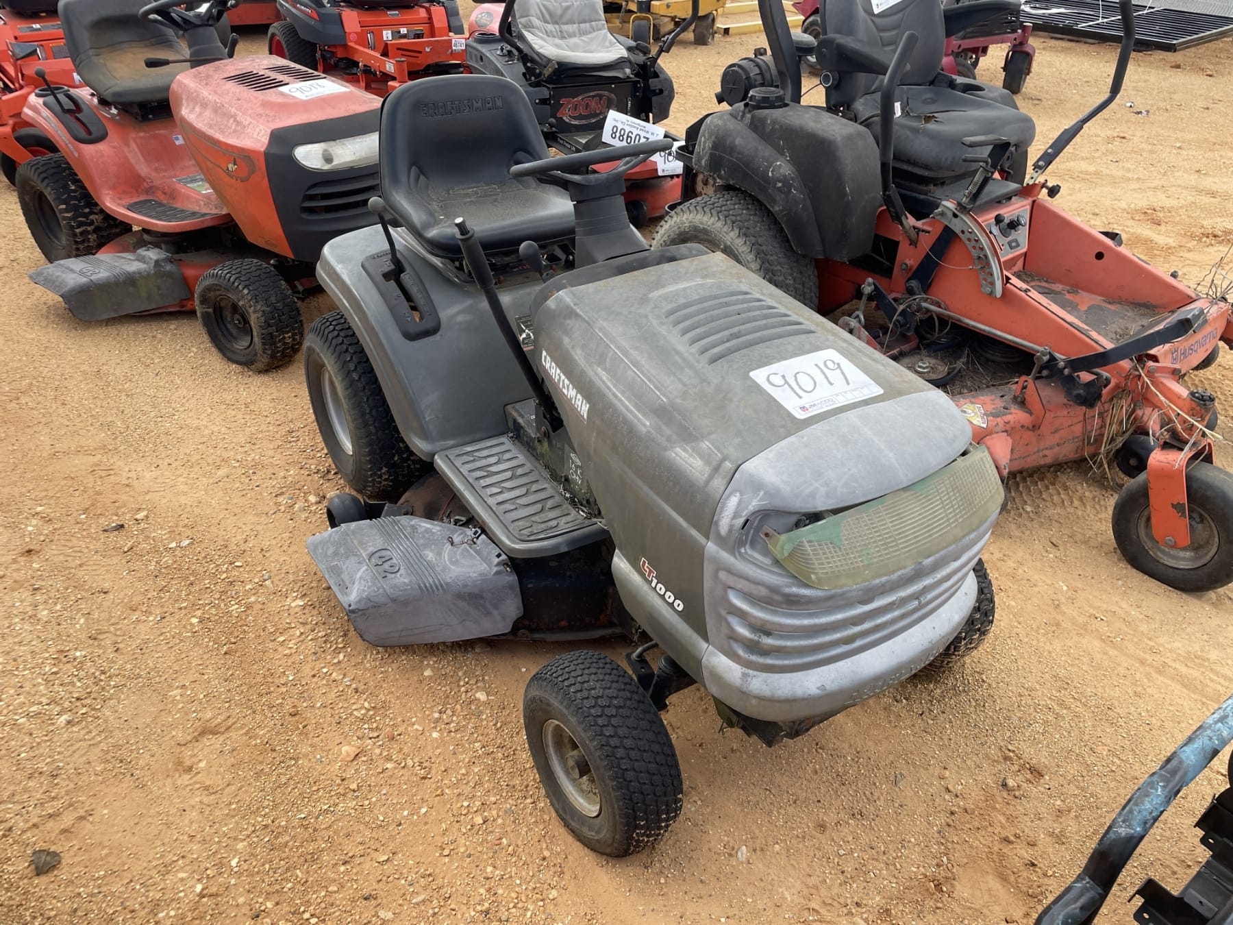 Craftsman LT1000 Equipment Image0