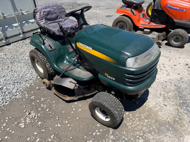 Image of Craftsman LT1000 equipment image 1